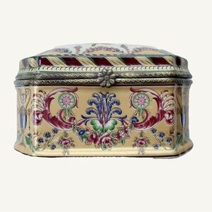 Vintage Limoges Style Hand-Painted Porcelain Trinket Box Floral Gold